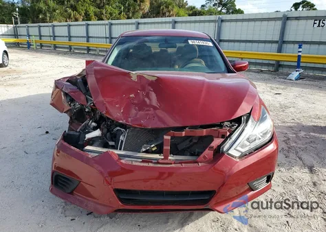 2016 Nissan Altima 2.5 z USA, uszkodzony, nr VIN 1N4AL3AP9GC261327